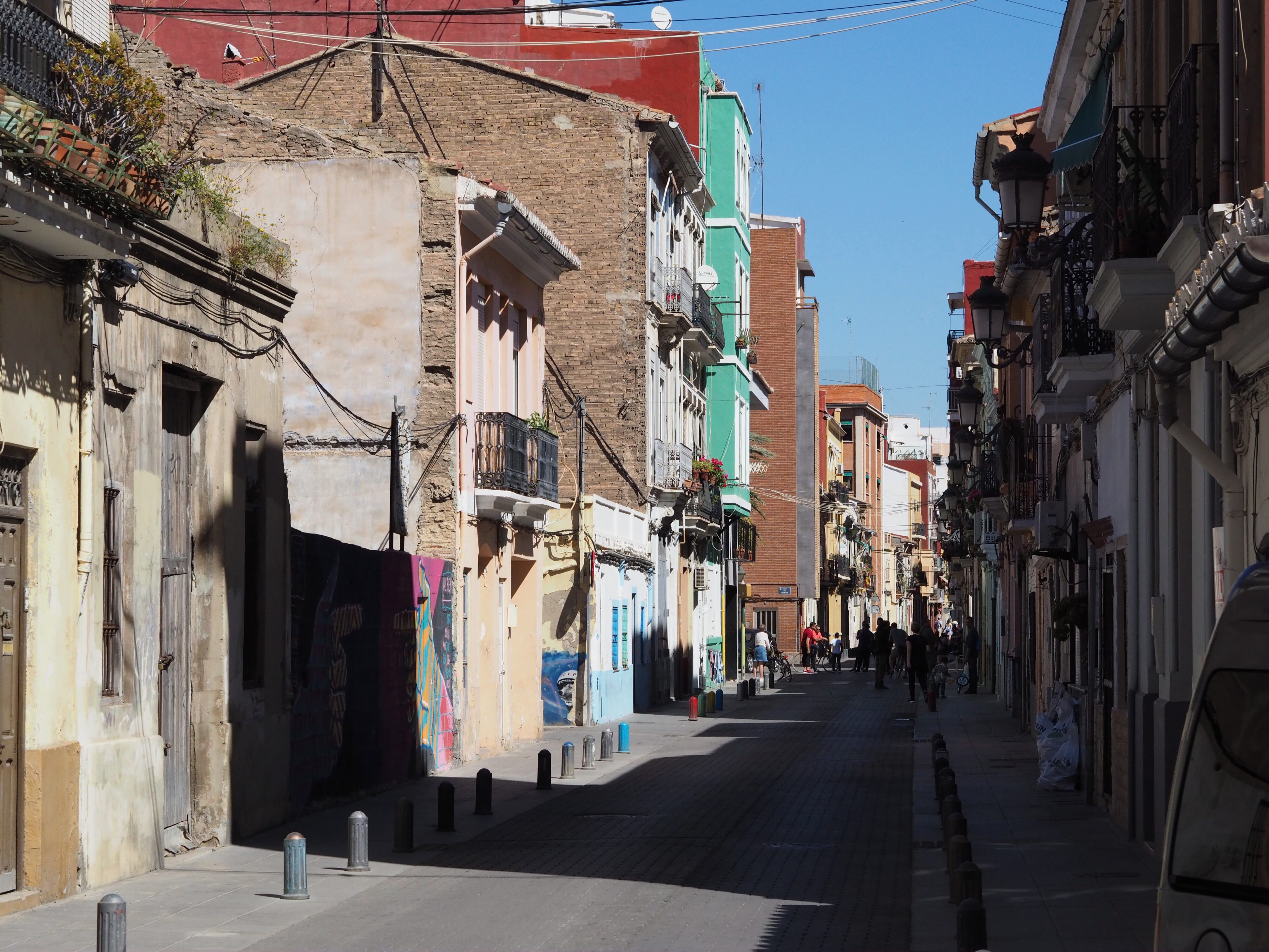 street in El Cabanyal - a quarter in Valencia